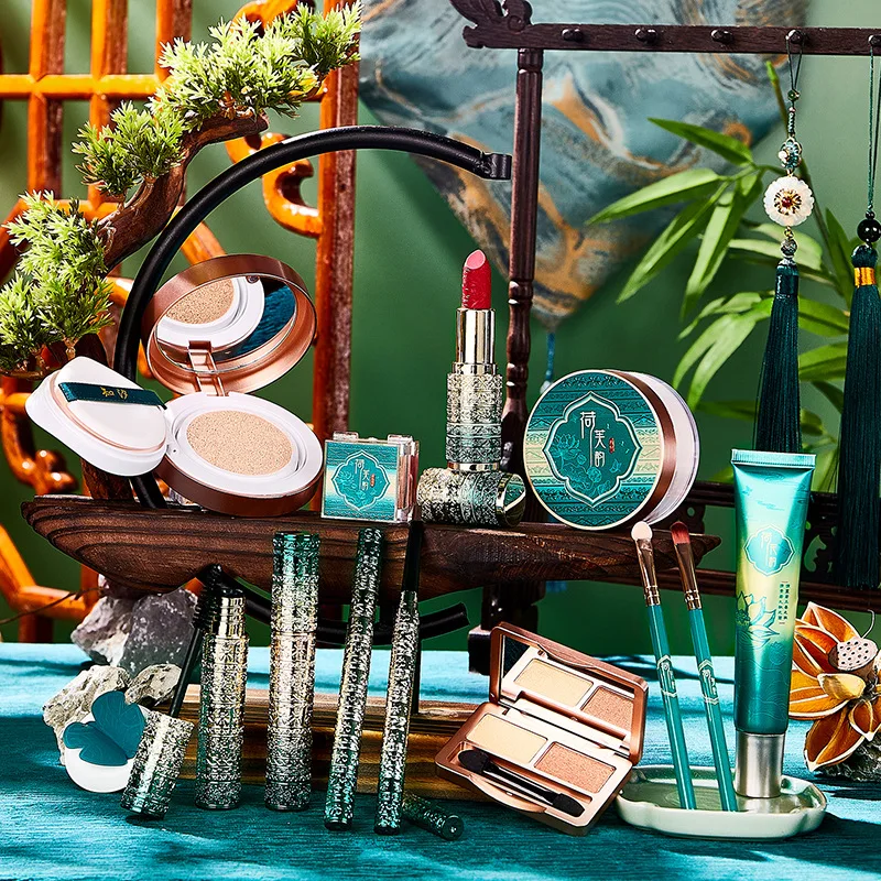 13-delige make-upset, cosmetic - Beauty Book Makeup Kit recensie en prijs