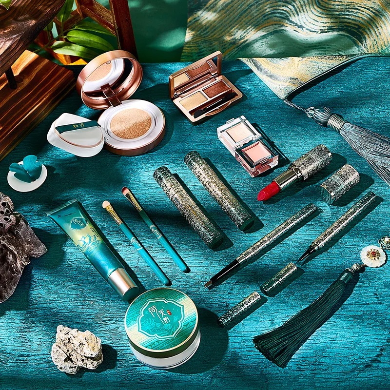 13-delige make-upset, cosmetic - Beauty Book Makeup Kit recensie en prijs