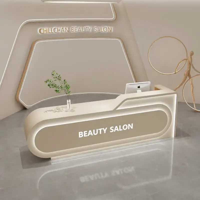 Kaptafel, kassa, schoonheidssp - Beauty Makeup Institute recensie en prijs